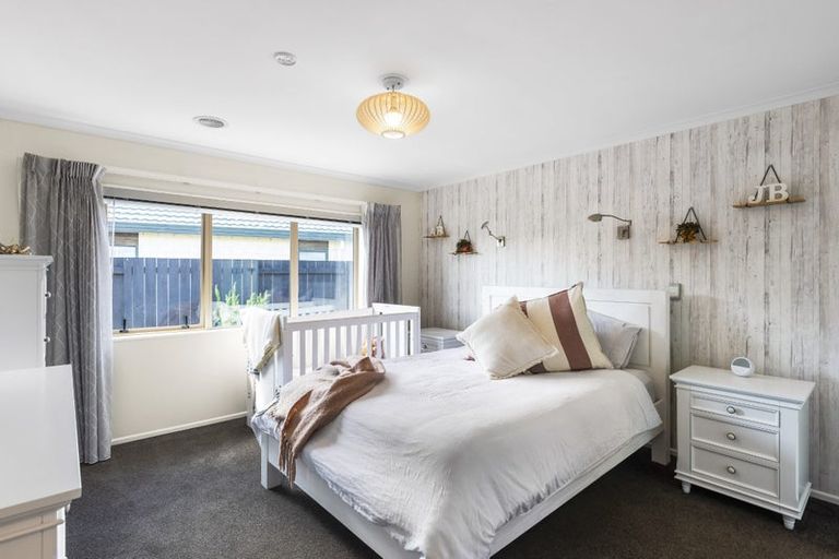 Photo of property in 22 Murray Court, Paraparaumu Beach, Paraparaumu, 5032