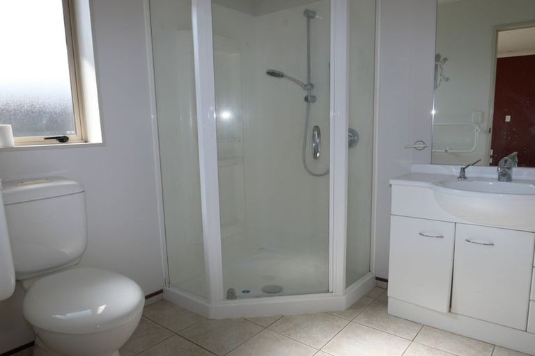 Photo of property in 9 Cabernet Close, Paraparaumu, 5032