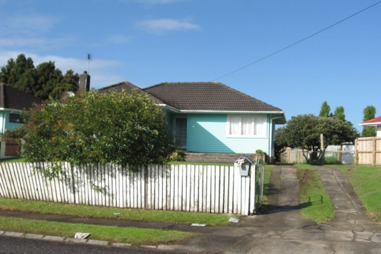 Photo of property in 26 Antrim Crescent, Otara, Auckland, 2023