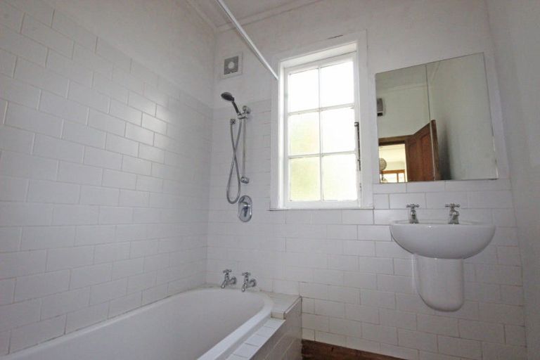 Photo of property in 5 Morris Street, Hokowhitu, Palmerston North, 4410