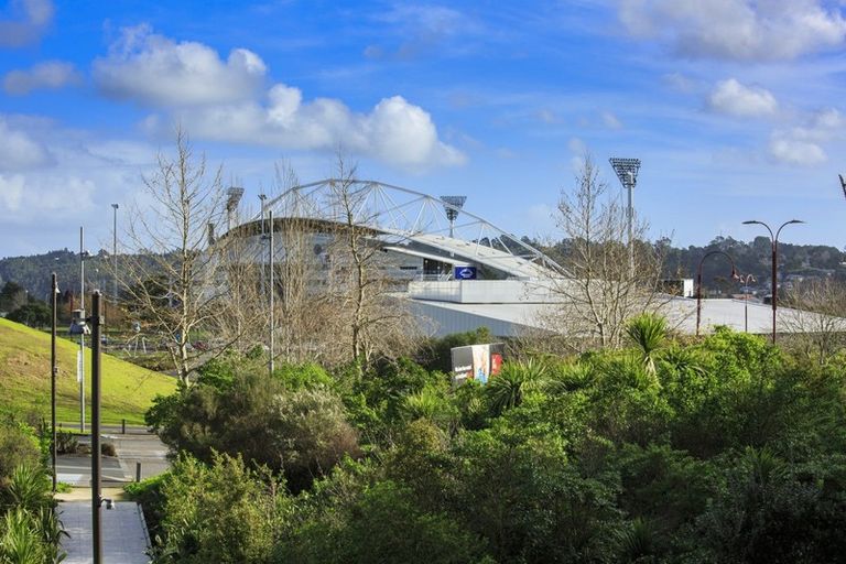 Photo of property in 604/27 Don Mckinnon Drive, Albany, Auckland, 0632