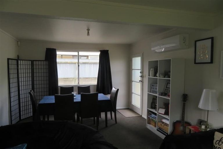 Photo of property in 28b Leighton Avenue, Waiwhetu, Lower Hutt, 5010