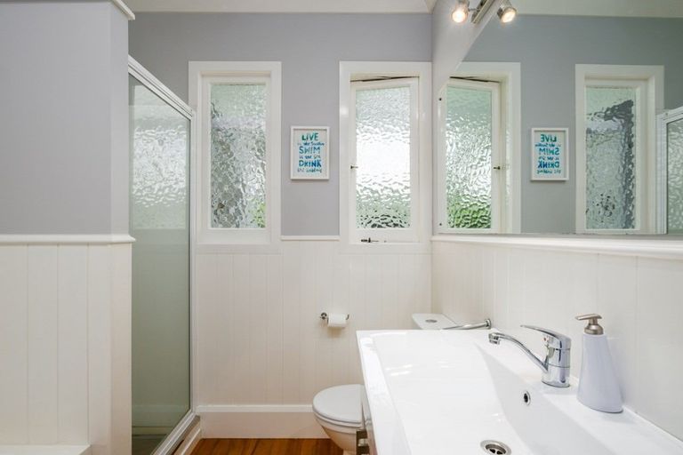 Photo of property in 11 Haronga Road, Inner Kaiti, Gisborne, 4010