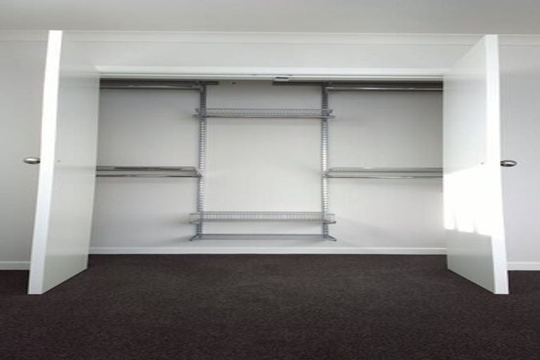 Photo of property in 52 Sheridan Terrace, Johnsonville, Wellington, 6037