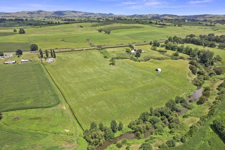 Photo of property in 395 Kiwitahi Railway Road, Morrinsville, 3371