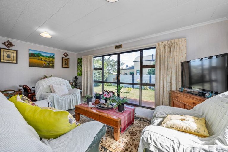 Photo of property in 15 Mowat Street, Springlands, Blenheim, 7201