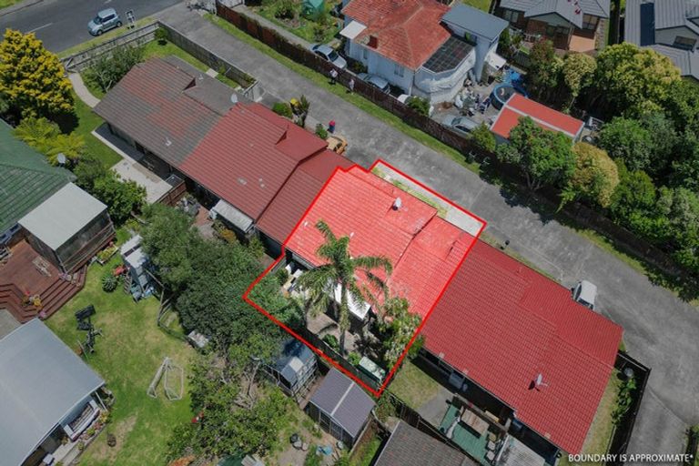 Photo of property in 3/42 James Laurie Street, Henderson, Auckland, 0612
