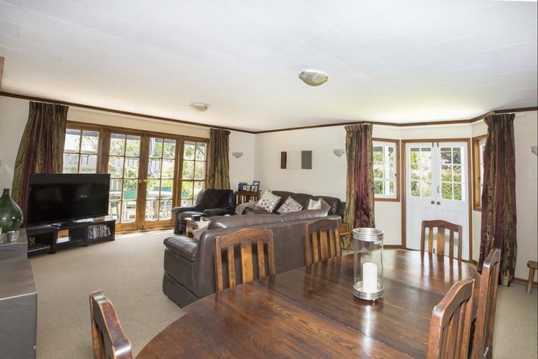 Photo of property in 3 Maclaurin Street, Dannevirke, 4930