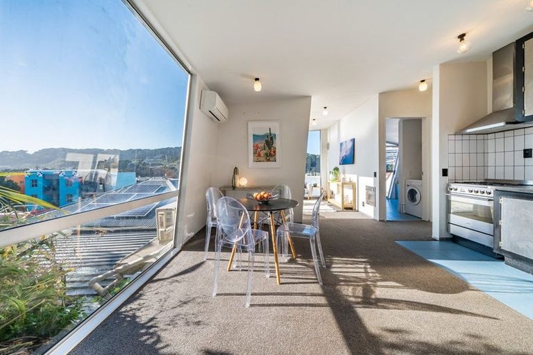 Photo of property in 14a Hanson Street, Mount Cook, Wellington, 6021