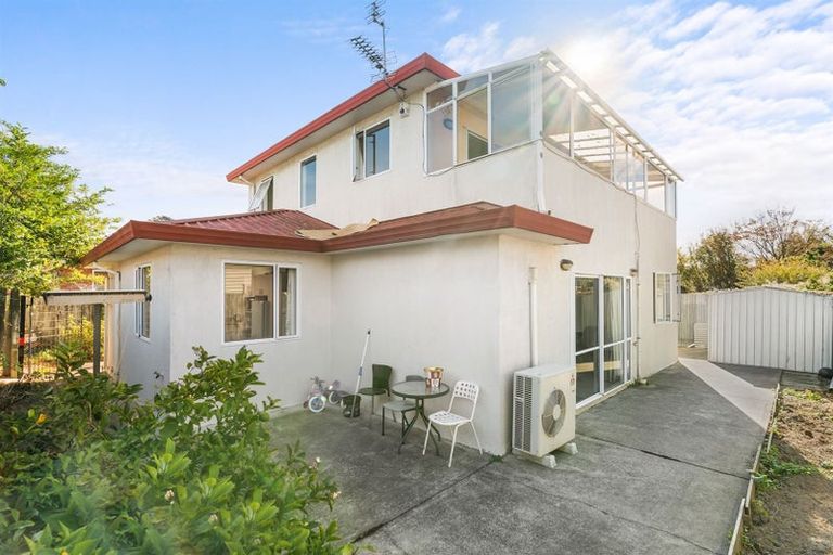Photo of property in 2/16 Tika Street, Riccarton, Christchurch, 8041