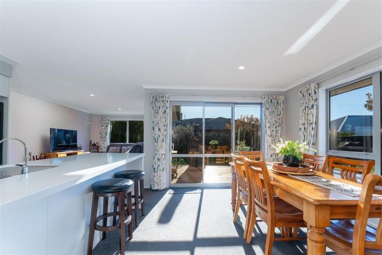 Photo of property in 13 Mary Newton Place, Brightwater, 7022