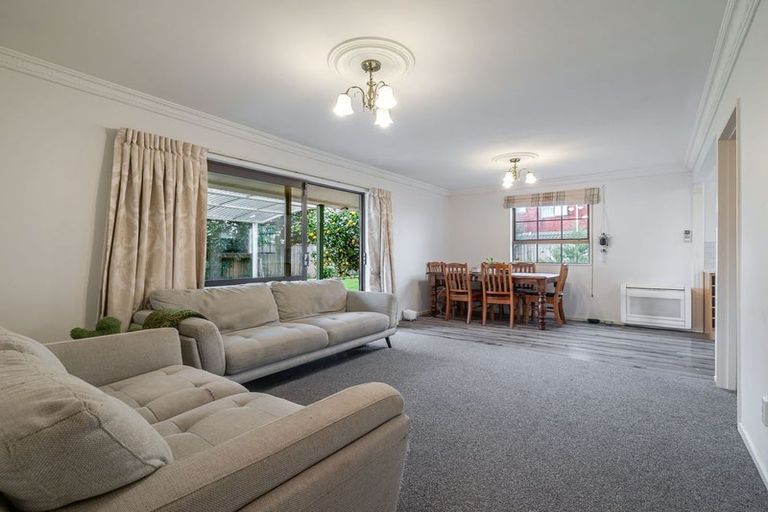 Photo of property in 68 Pencarrow Street, Highbury, Palmerston North, 4412
