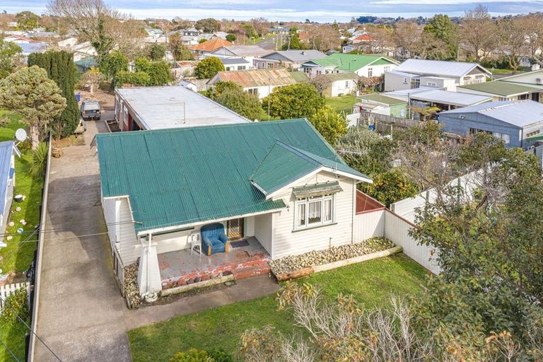 Photo of property in 28 Hakeke Street, Whanganui East, Whanganui, 4500