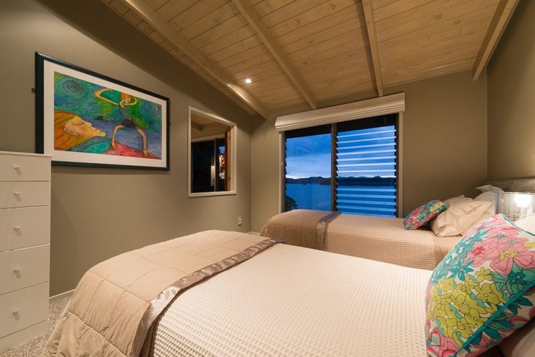 Photo of property in 14a Kaha Place, Russell, 0272