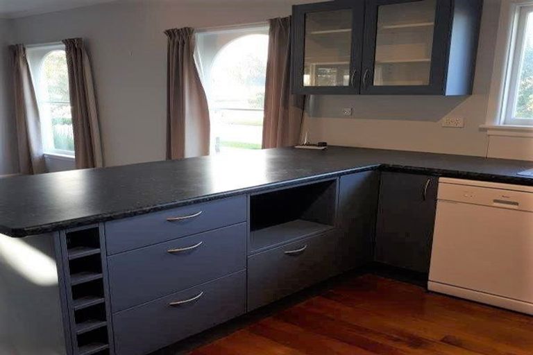 Photo of property in 35 Carruthers Street, Ilam, Christchurch, 8041