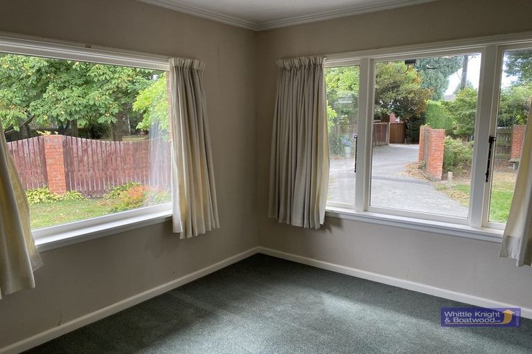 Photo of property in 12 Hanrahan Street, Upper Riccarton, Christchurch, 8041