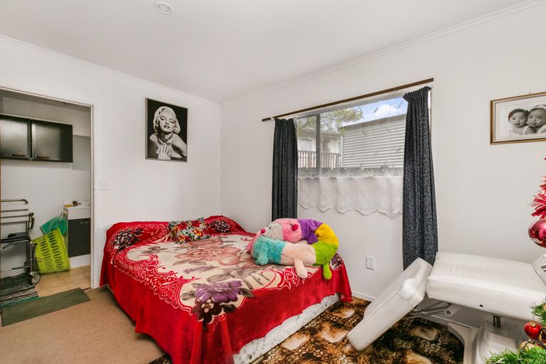 Photo of property in 25 Astor Place, Manurewa, Auckland, 2102