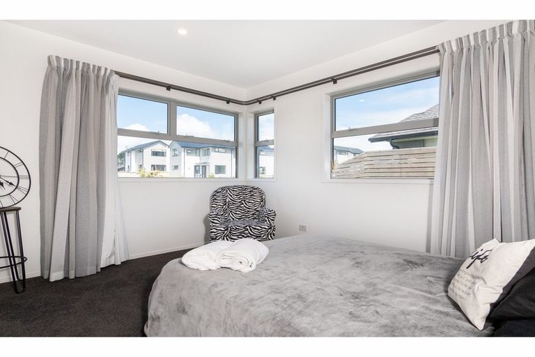 Photo of property in 13 Podgora Avenue, Kumeu, 0810