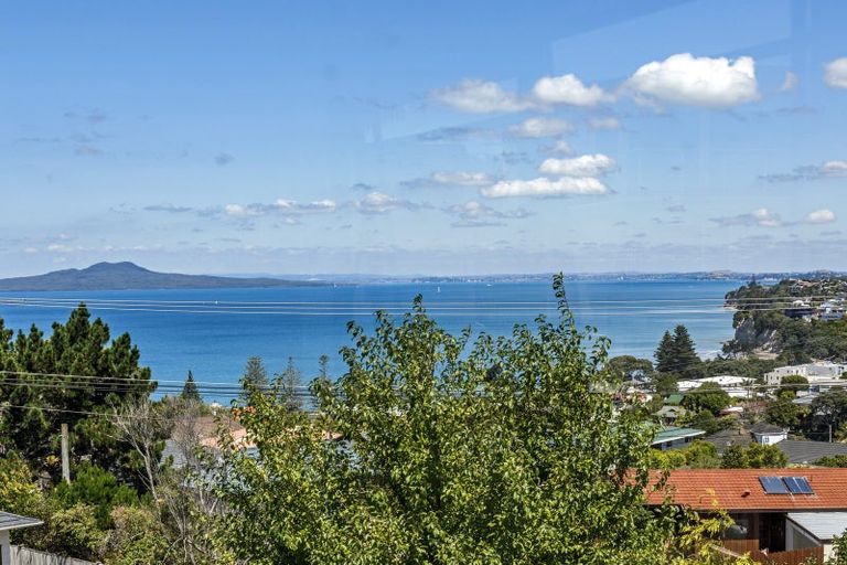 Photo of property in 2a Mizpah Road, Torbay, Auckland, 0630