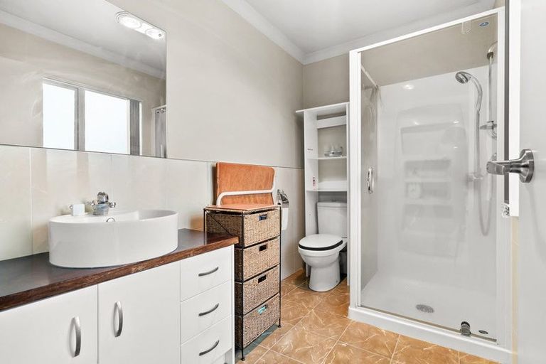 Photo of property in 9 Imjin Place, Papakura, 2110