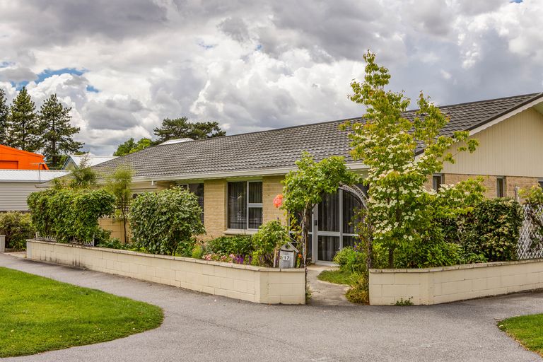 Photo of property in 2/17 Shannon Street, Alexandra, 9320