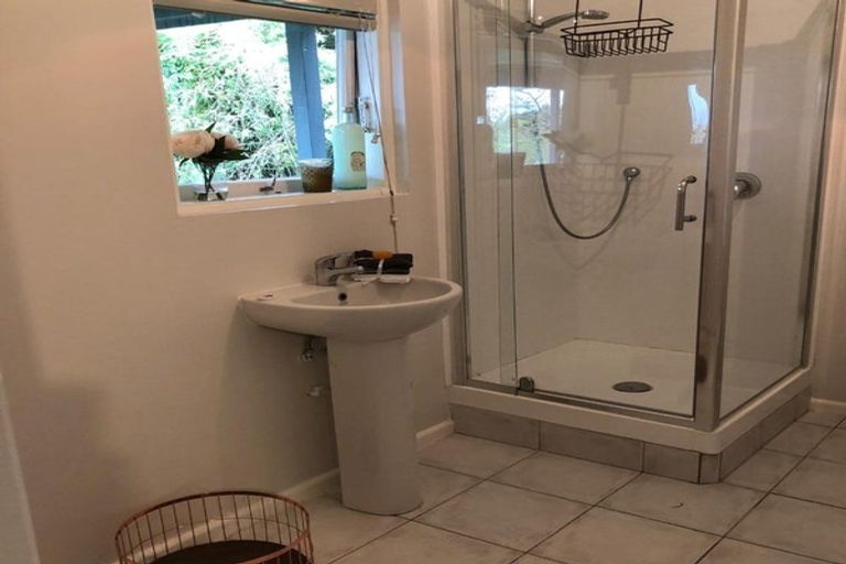 Photo of property in 25 Brigantine Drive, Beach Haven, Auckland, 0626