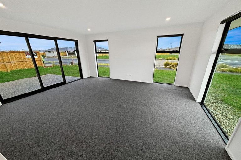 Photo of property in 92 Avanda Avenue, Rolleston, 7615