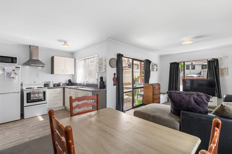 Photo of property in 76a Meander Drive, Welcome Bay, Tauranga, 3112