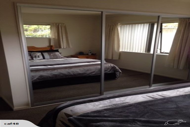 Photo of property in 16 Weka Road, Raumati Beach, Paraparaumu, 5032