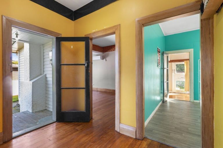 Photo of property in 142 Charles Street, Blenheim, 7201