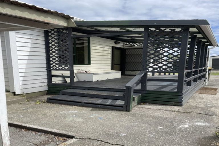 Photo of property in 18 Canal West Road, Waitakaruru, Thames, 3576