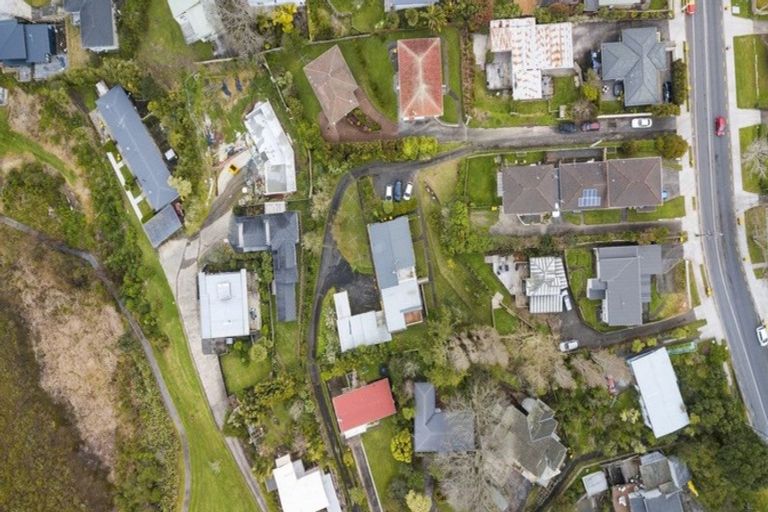 Photo of property in 71 College Road, Northcote, Auckland, 0627