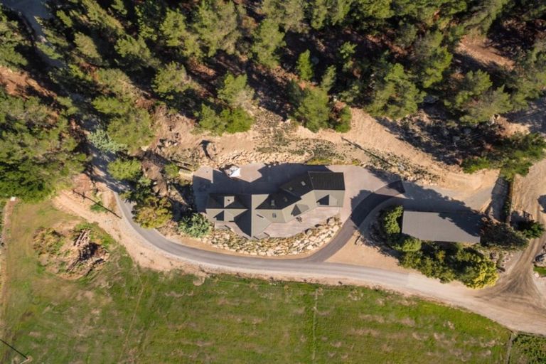 Photo of property in 21 Schaumann Road, Bridge Hill, Alexandra, 9320