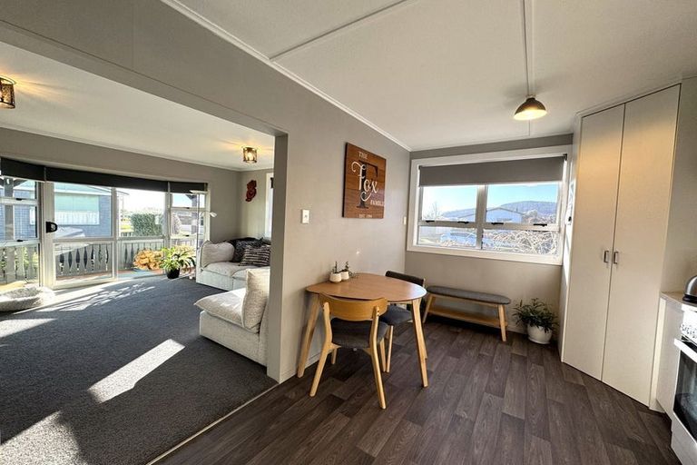 Photo of property in 38 Saint Catherine Street, Kaitangata, 9210