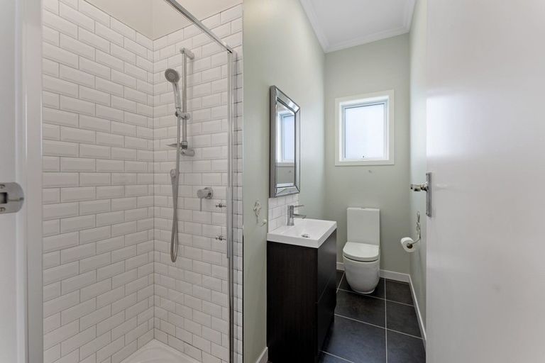 Photo of property in 19 Buller Street, New Plymouth, 4310