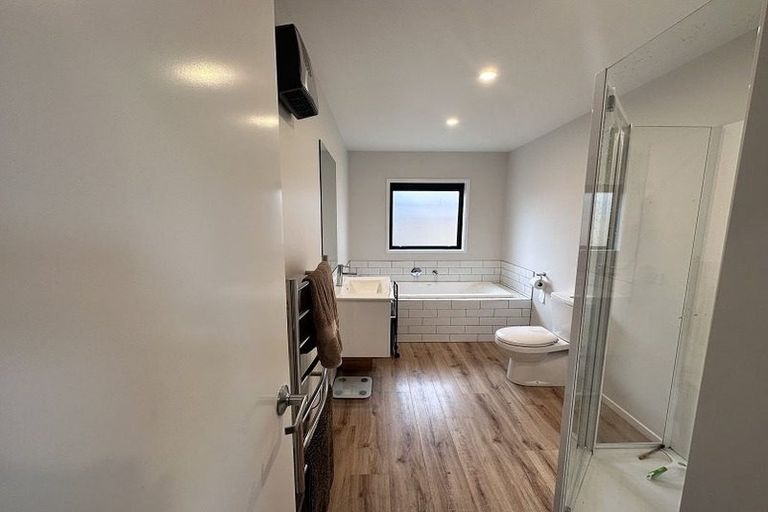 Photo of property in 7 Corriedale Road, Jacks Point, 9371