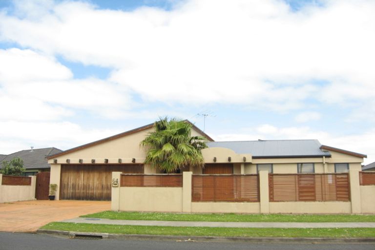 Photo of property in 64 Valley Road, Pukekohe, 2120