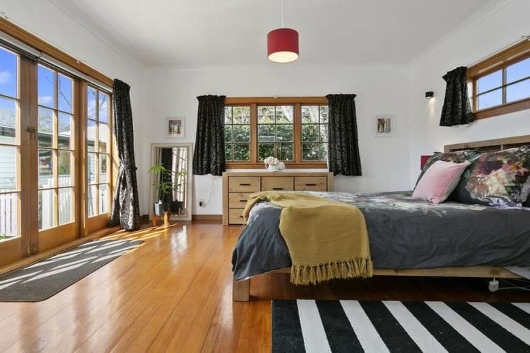 Photo of property in 27 Princes Street, Cambridge, 3434