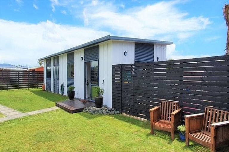 Photo of property in 125 Ngaio Drive, Matarangi, Whitianga, 3592