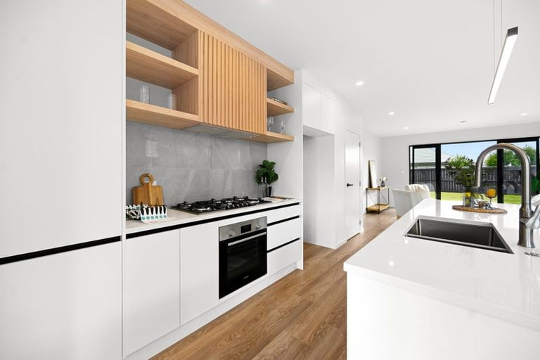 Photo of property in 70 Overton Street, Rototuna North, 3210