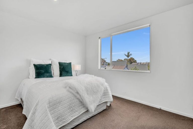 Photo of property in 21 Hendrika Court, Hobsonville, Auckland, 0618