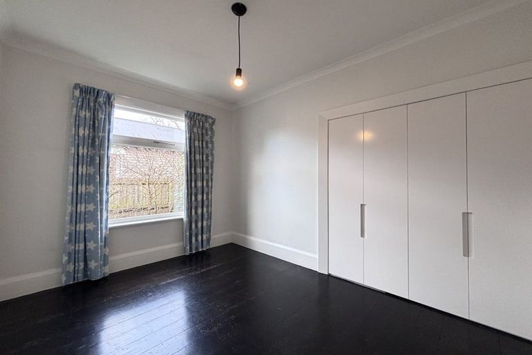 Photo of property in 12 Roosevelt Avenue, St Albans, Christchurch, 8014