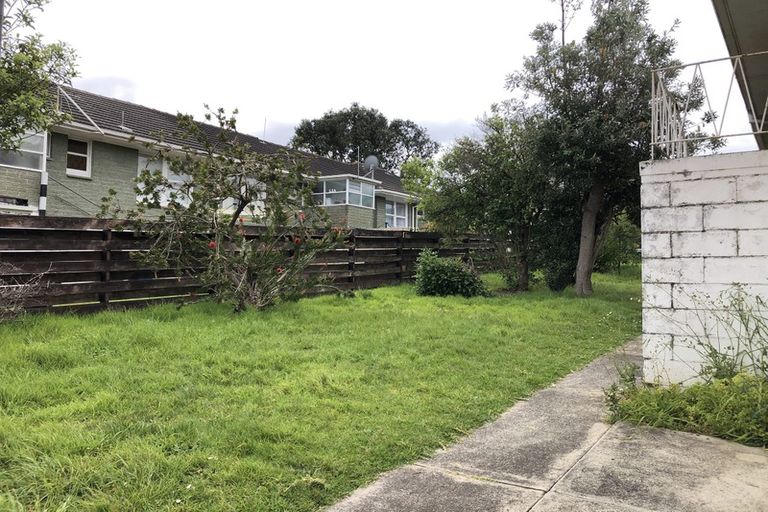 Photo of property in 1/15 Taharoto Road, Takapuna, Auckland, 0622