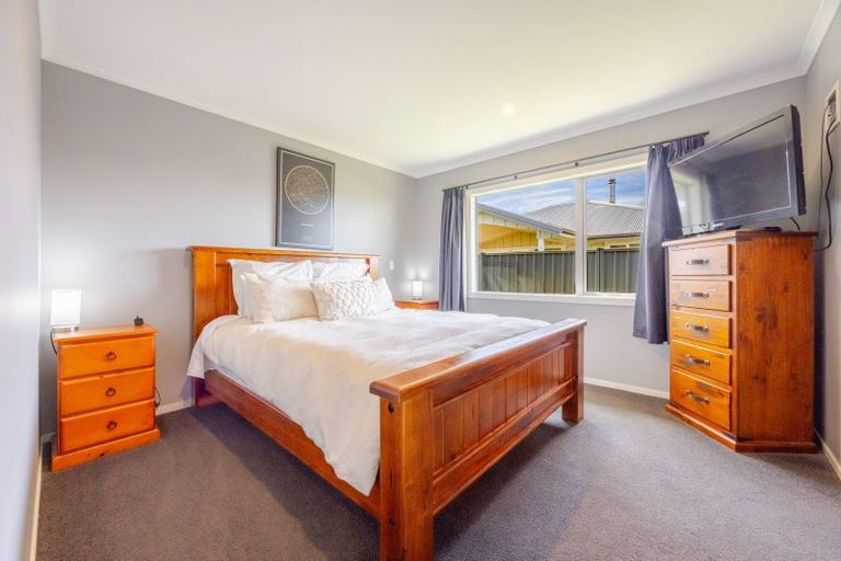 Photo of property in 13 Bell Street, Otane, 4202