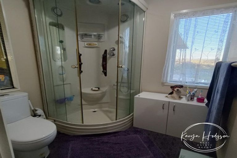 Photo of property in 7 Te Opi Road East, Whakapirau, Maungaturoto, 0583