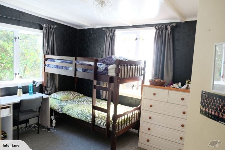 Photo of property in 54 View Road, Hikurangi, 0114