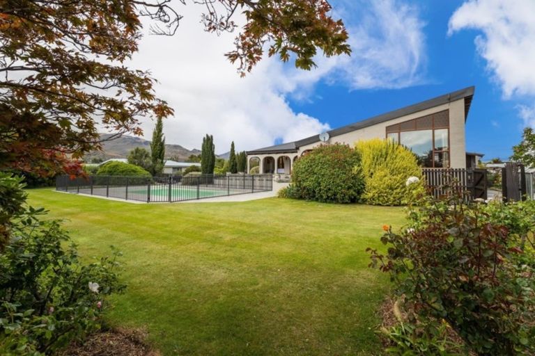 Photo of property in 6 Leitrum Street, Cromwell, 9310