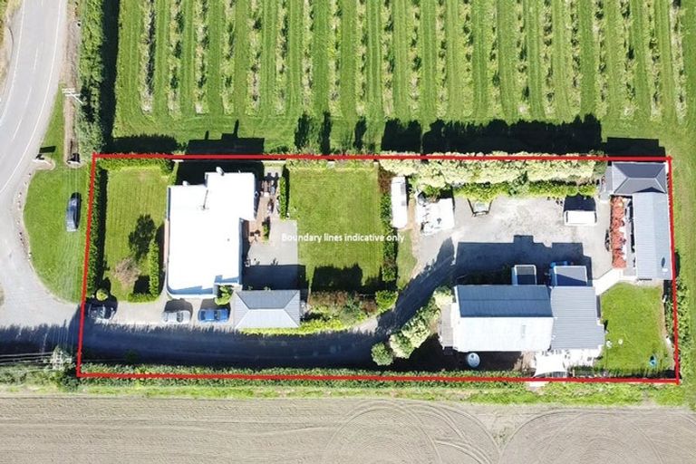 Photo of property in 55 Thompson Road, Twyford, Hastings, 4175