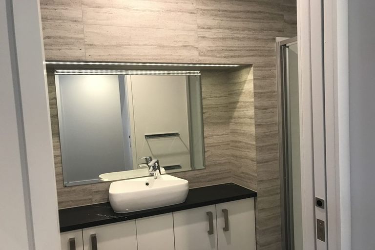 Photo of property in 16 Langana Avenue, Browns Bay, Auckland, 0630