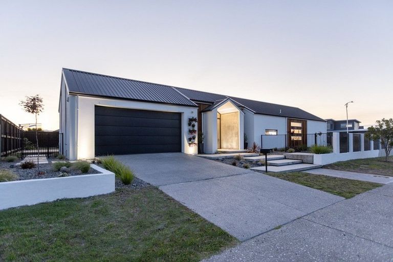 Photo of property in 3 Montia Close, Papamoa Beach, Papamoa, 3118